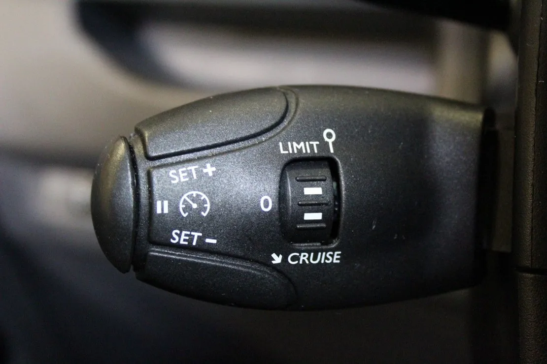 Peugeot Expert 1.6 HDI 115 pk L2 E6 Cruise, Airco, PDC, CarPlay, Trekhaak - Photo 8